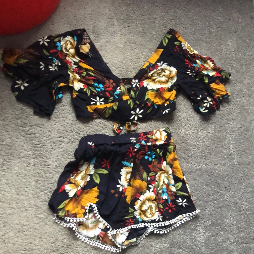 Two piece set